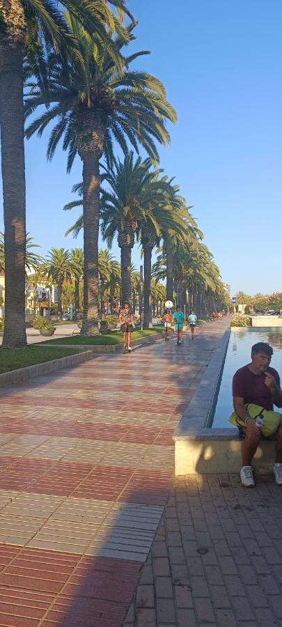 Chez Chantal 3 Chambres Au Centre Touristique De Salou Avec Garage ภายนอก รูปภาพ