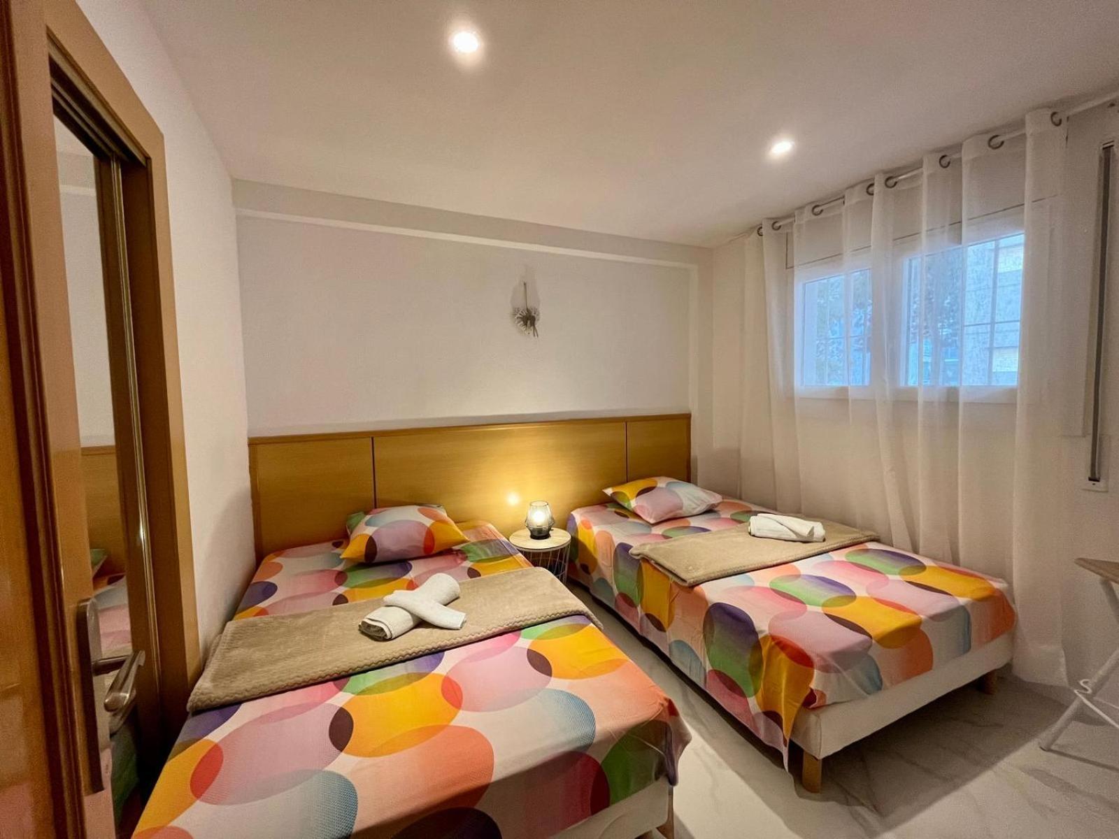 Chez Chantal 3 Chambres Au Centre Touristique De Salou Avec Garage ภายนอก รูปภาพ